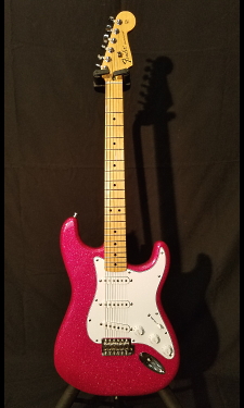 Modified Fender Stratocaster - click for more photos